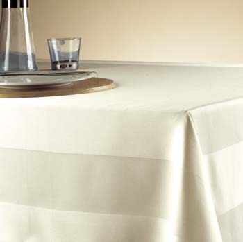 Cotton table linen with satin band